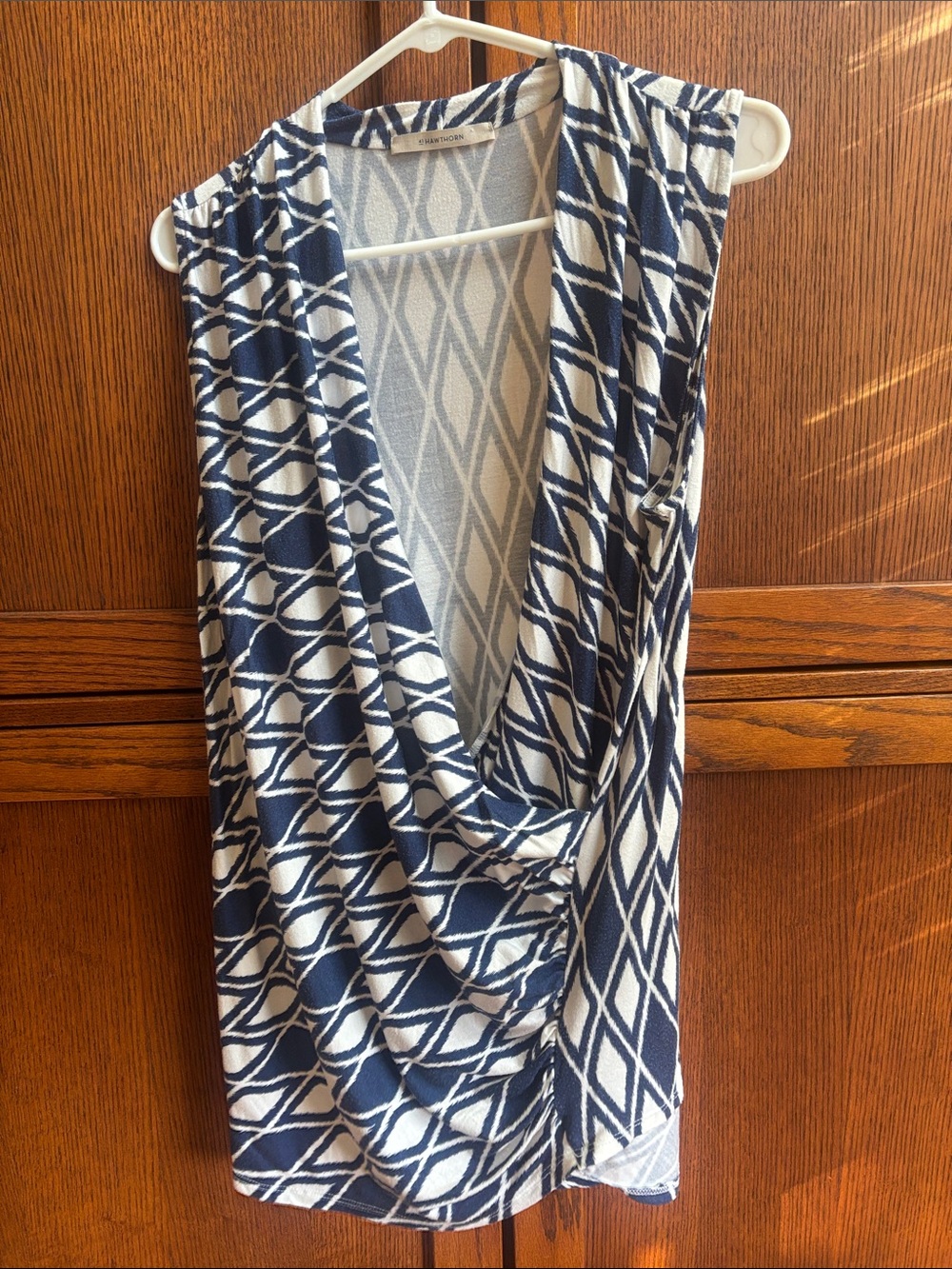 41 Hawthorn Navy and White Patterned Sleeveless Top